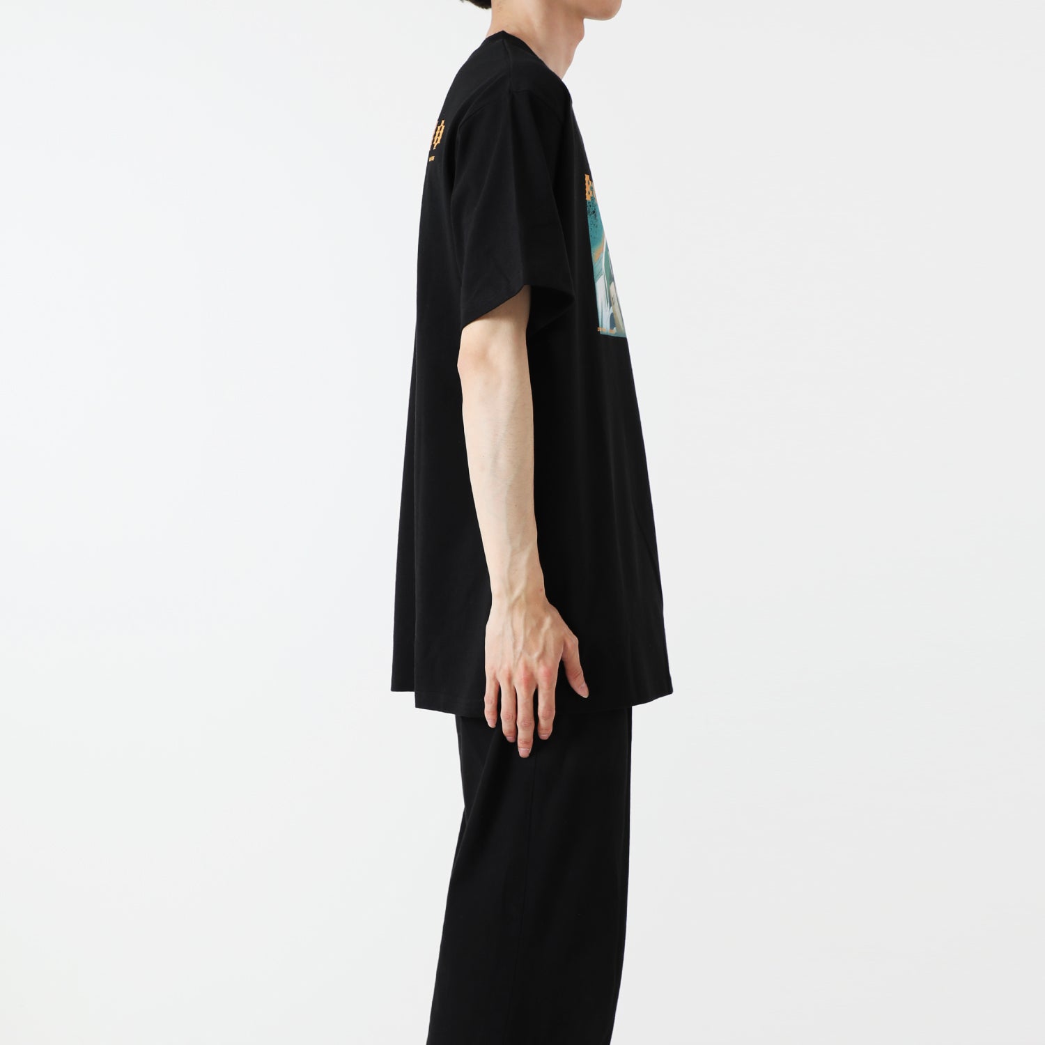 身長: 177cm  着用サイズ: XL